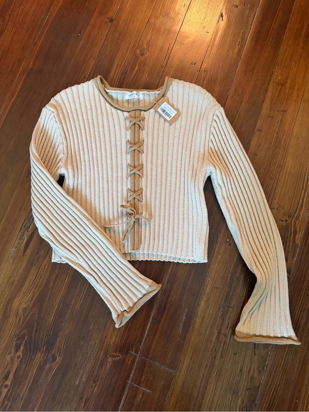 vestique Cream Ribbed Lace-Up Cropped Sweater